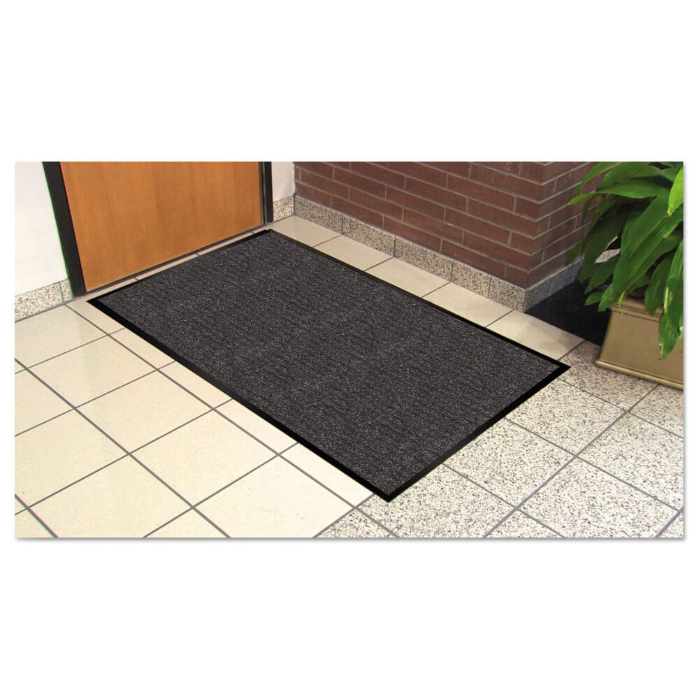 Golden Series Indoor Wiper Mat, Polypropylene, 36 x 60, Charcoal - Image 3